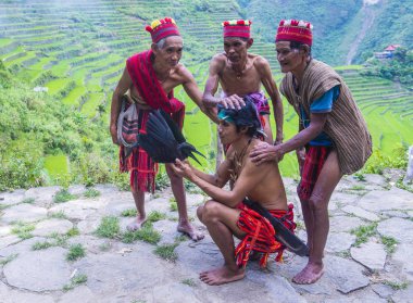 Banaue, Filipinler - Mayıs 02: Banaue 02 Mayıs 2018 Filipinler azınlıkta Ifugao insanlardan. Kuzey Filipinler dağların çoğunlukla canlı Ifugao azınlık