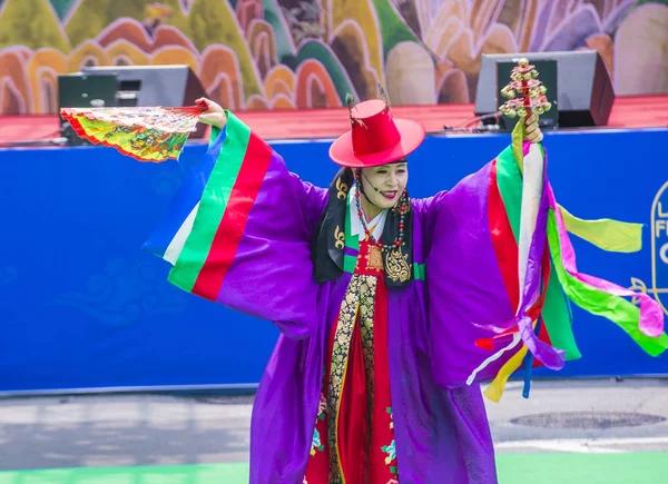 Seoul Mayıs Katılımcı Bir Kültür Performans Lotus Lantern Festivali Seul — Stok fotoğraf