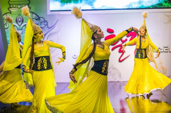 Andong Zuid Korea Okt Dansers Uit Voorbeeldige Choreografische Ensemble Sholpan — Stockfoto