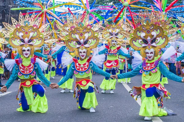 Bacolod Filippinerna Okt Deltagare Masskara Festival Bacolod Filippinerna Oktober 2018 — Stockfoto