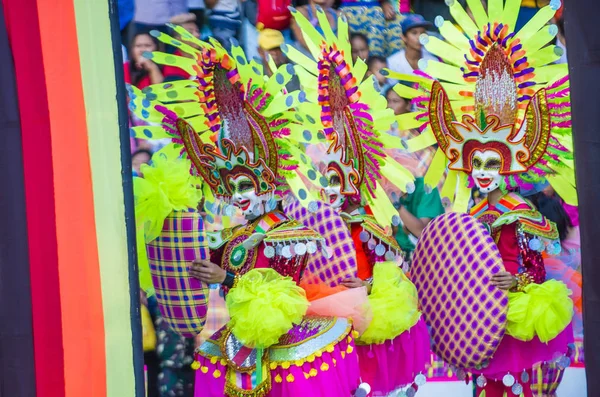 Bacolod Filipiny Paź Uczestnicy Festiwalu Masskara Bacolod Filipiny Października 2018 — Zdjęcie stockowe