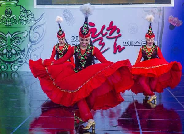 Andong Zuid Korea Okt Dansers Uit Voorbeeldige Choreografische Ensemble Sholpan — Stockfoto