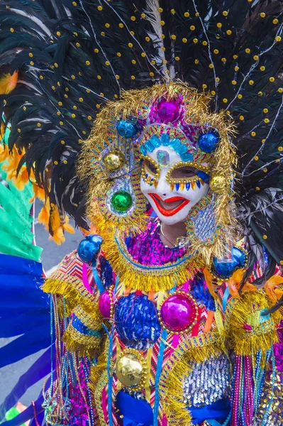 バコロド フィリピン 2018 日にバコロド フィリピン Masskara 祭に参加 Masskara 月の第 日曜日に行われるです — ストック写真