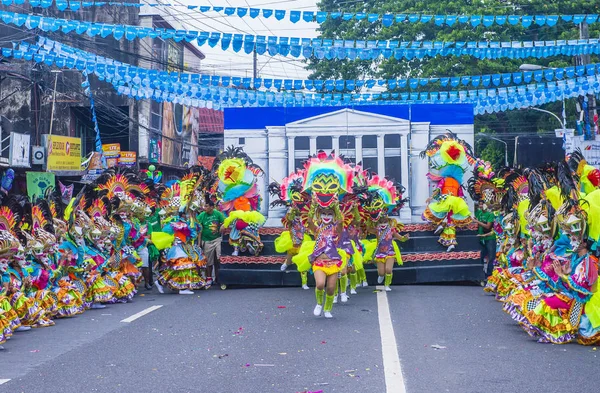 Bacolod Philippines Oct Participants Masskara Festival Bacolod Philippines October 2018 — стоковое фото