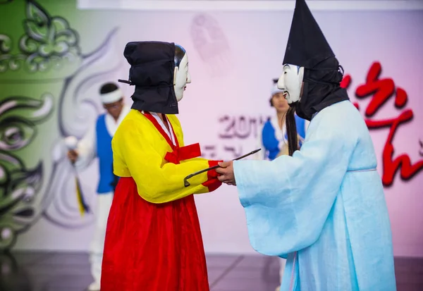 Andong South Korea Oct Actors Performing Traditinal Korean Maskdance Andong — Stock Photo, Image