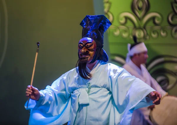 Андонг Южная Корея Окт Корейские Народные Танцоры Выступают Фестивале Maskdance — стоковое фото