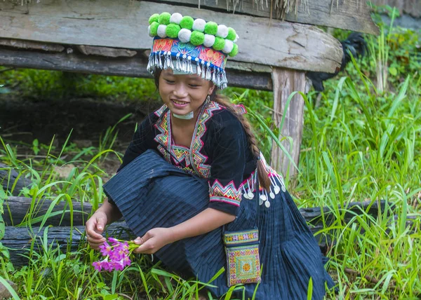 Bam Ouan Laos Agosto Ragazza Della Minoranza Hmong Nel Villaggio — Foto Stock