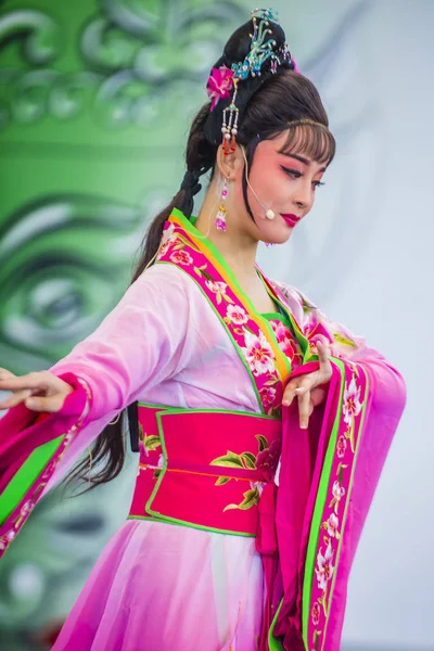 Andong Südkorea 2018 Chinesische Tänzer Treten Beim Maskentanzfestival Andong Südkorea — Stockfoto