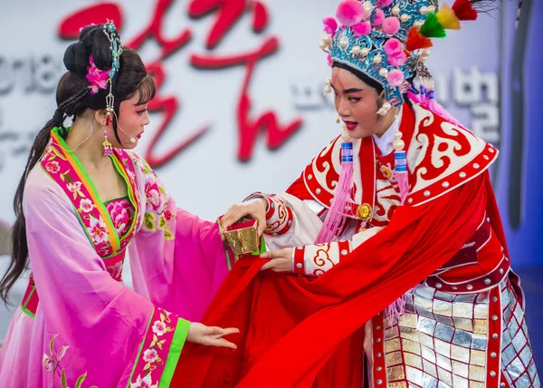 Andong South Korea Oct Chinese Dancers Perform Maskdance Festival Held — Stock Photo, Image