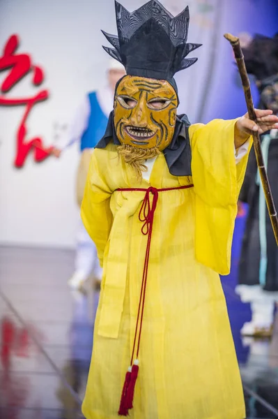 Андонг Южная Корея Окт Актёр Исполняющий Традиционный Корейский Маскарад Фестивале — стоковое фото