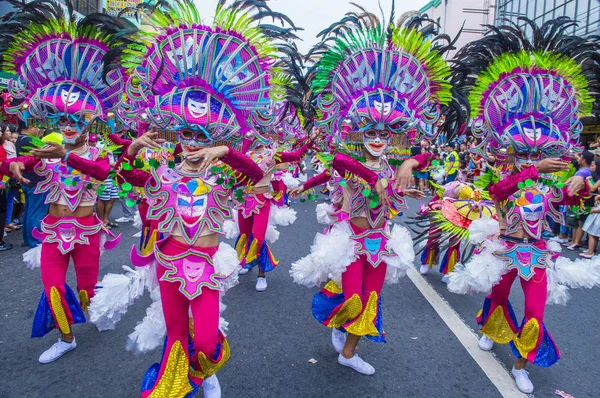 Bacolod Filippinerna Okt Deltagare Masskara Festival Bacolod Filippinerna Oktober 2018 — Stockfoto