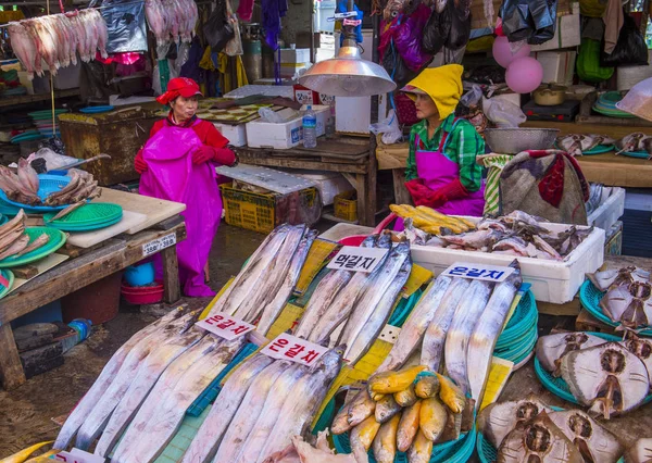 Mercado de pescado Busan Jagalchi — Foto de Stock