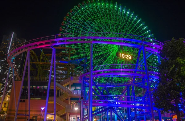 Relógio Cosmo 21 em Yokohama Japão — Fotografia de Stock