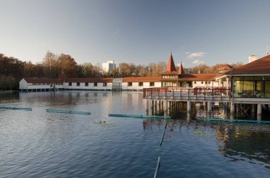 Heviz Termal Gölü, Macaristan