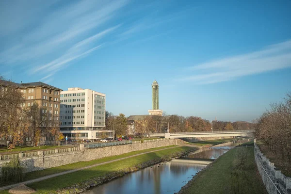 Nuevo ayuntamiento en Ostrava por la mañana. República Checa —  Fotos de Stock