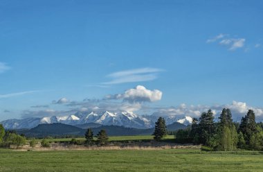 Yüksek Tatraların, dağların, Vysoke Tatry 'nin ekstra geniş manzarası