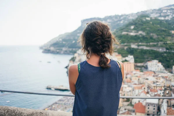 Cute Teenage Girl Stands Handrail Overlooking Mediterranean Sea Hillside Villas — Stock Photo, Image