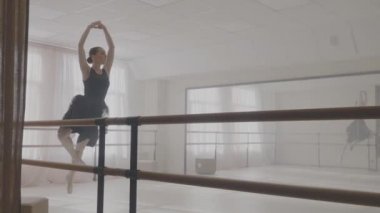 balerin dans stüdyosunda