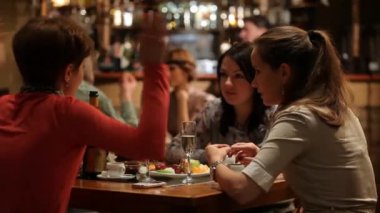 Kızlar eğlenin Cafe