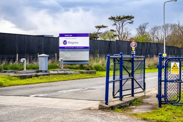 Cemaes, Anglesey, Galler - 23 Nisan 2018: Yeni nükleer güç istasyonu üretimi için hazırlanıyor — Stok fotoğraf