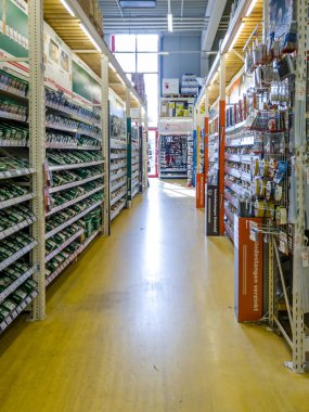 Gelsenkirchen, Almanya - 07 Eylül 2018: bir Alman DIY warehosue görünüm içinde