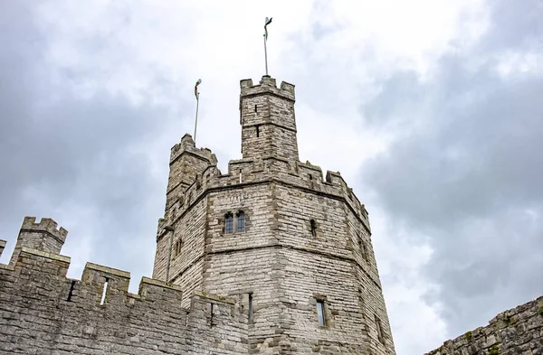 Close-up van de toren van het kasteel bij Caernarfon — Stockfoto