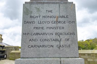 Caernarfon Galler - 01 Mayıs 2018: Başbakanı David Lloyd George Hatıra taş