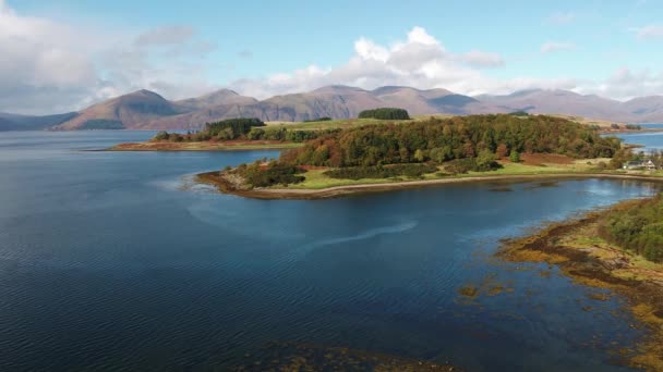 Vista aérea de la hermosa aeria entre Portnacroish y Appin - Escocia — Vídeos de Stock