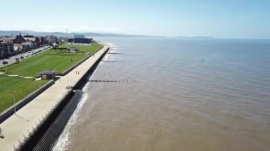 Galler - İngiltere'de Rhyl havadan görünümü
