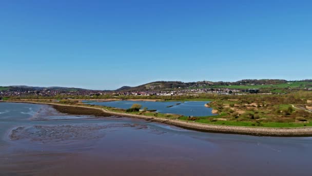 Vue aérienne de la région de Conwy dans les baleines du nord — Video