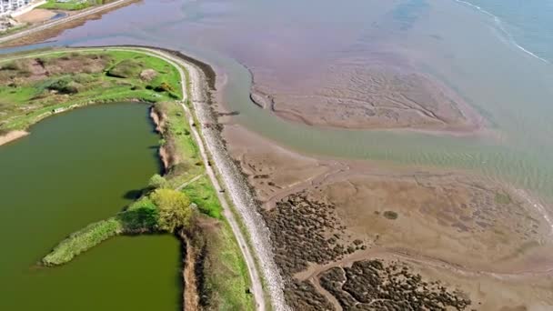 Vista aérea da área de Conwy em valas do norte — Vídeo de Stock