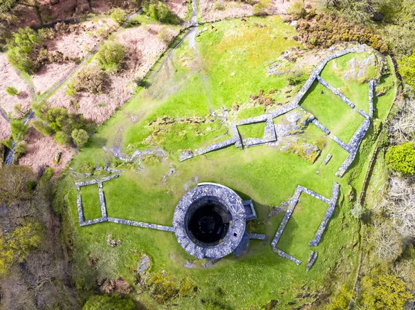 Antena z Dolbadarn Castle w Llanberis w parku narodowym Snowdonia, w Walii — Zdjęcie stockowe