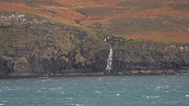 Falésias Vistas Lower Milovaig Durante Tempestade Outono Callum Ilha Skye — Vídeo de Stock