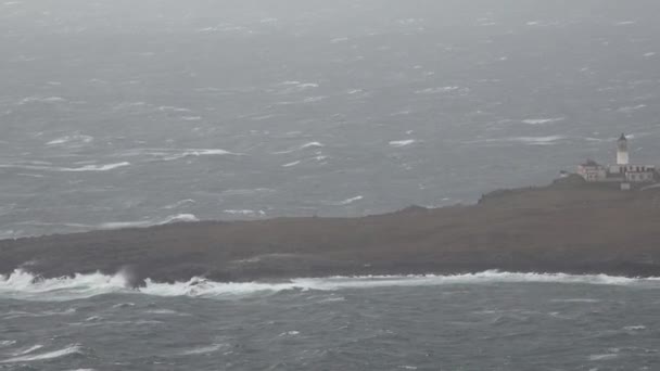 Unusual view of Neist Point with Lighthouse on the Isle of Skye during storm Callum in autumn — Stock Video