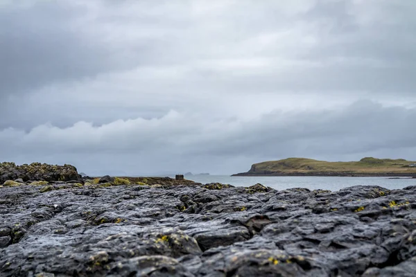 The coast of north west Skye by Kilmuir - Scozia, Regno Unito — Foto Stock