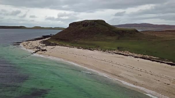 Aerial Clagain Coral Beach Sur Île Skye Écosse — Video