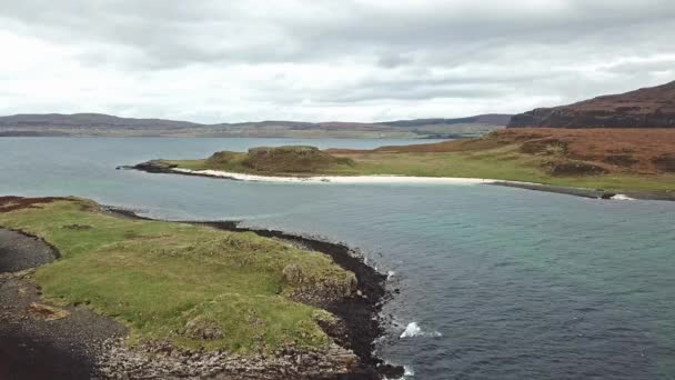 Aerial of the Clagain Coral Beach on the Isle of Skye - Scotland — Stock Video