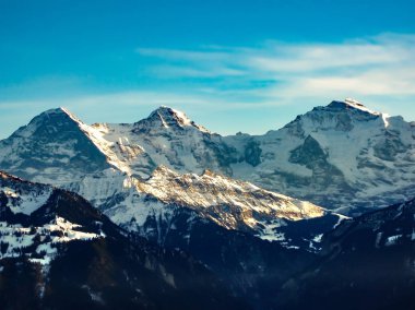 Eiger, moench ve jungfrau jungfrau bölgedeki bağlar