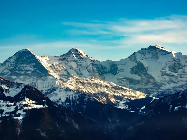 Monta Eiger, Moench y Jungfrau en la región de Jungfrau —  Fotos de Stock