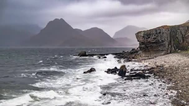 Elgol beach at Port na Cullaidh with Red Cuillin Mountains under clouds on Loch Scavaig Scottish Highlands Isle of Skye - Scotland UK — Stock Video