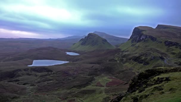 Idő telik el, a gyönyörű Quiraing, a Skye szigetén, Skócia — Stock videók