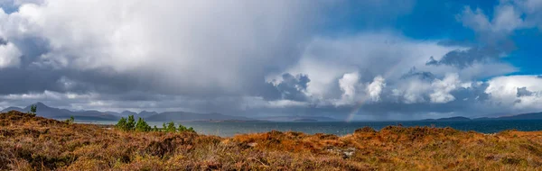 Broadford Bay - Ilha de Skye - Escócia - Reino Unido . — Fotografia de Stock