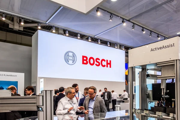 HANNOVER, ALEMANHA - 02 de abril de 2019: Bosch Rexroth apresenta inovação contínua na Feira de Hannover — Fotografia de Stock