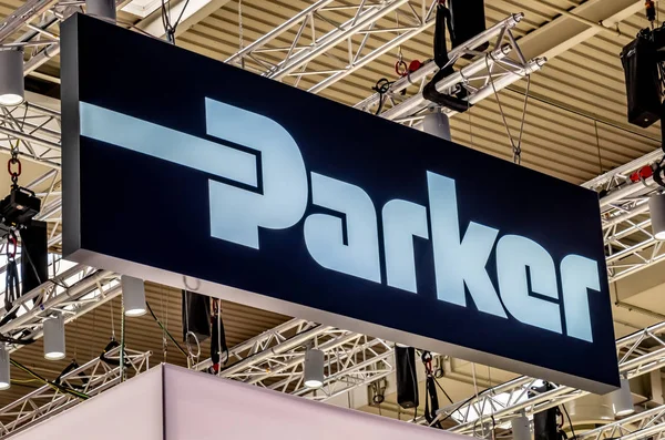 HANNOVER, ALEMANHA - 02 de abril de 2019: Parker apresenta suas mais recentes inovações na Hannover Messe — Fotografia de Stock