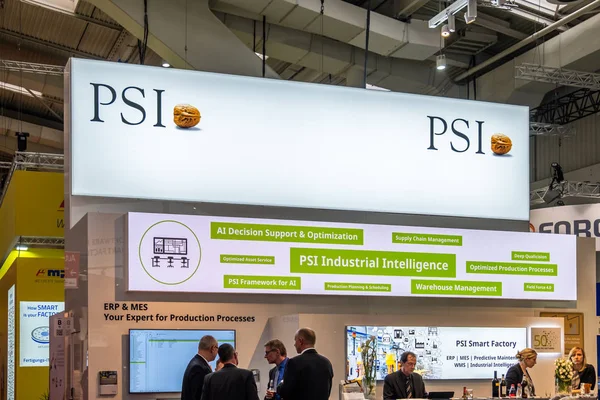 HANNOVER, ALEMANHA - 02 de abril de 2019: A PSI está exibindo novas inovações na Hannover Messe — Fotografia de Stock