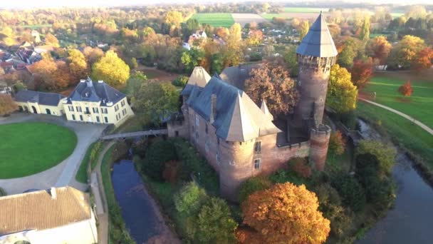 4k video drone aereo del castello Linn a Krefeld, Germania — Video Stock