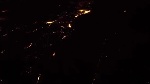 Lampor blinkar i natten-vissa delar som är möblerade av NASA — Stockvideo