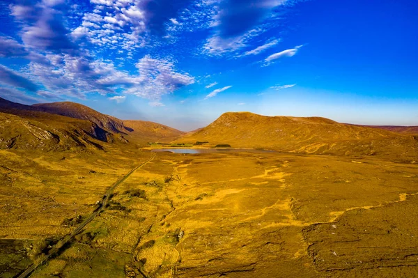 Południowe wejście do Parku Narodowego Glenveagh jest prawdziwym ukrytym klejnotem-Hrabstwo Donegal, Irlandia — Zdjęcie stockowe