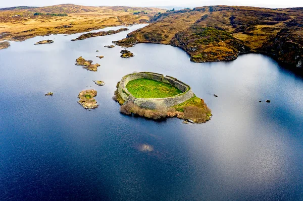 Aerial view of Doon Fort by Portnoo - County Donegal - Ireland — Stock Photo, Image