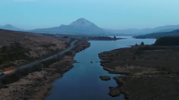 Sunset above mount errigal and Lough Nacung Lower , County Donegal - Ireland — Stock Video